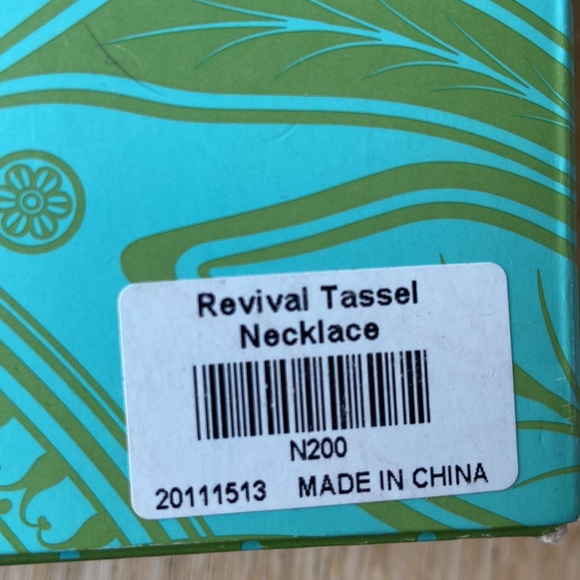 Stella & Dot Revival Tassel Necklace - Picture 4 of 4